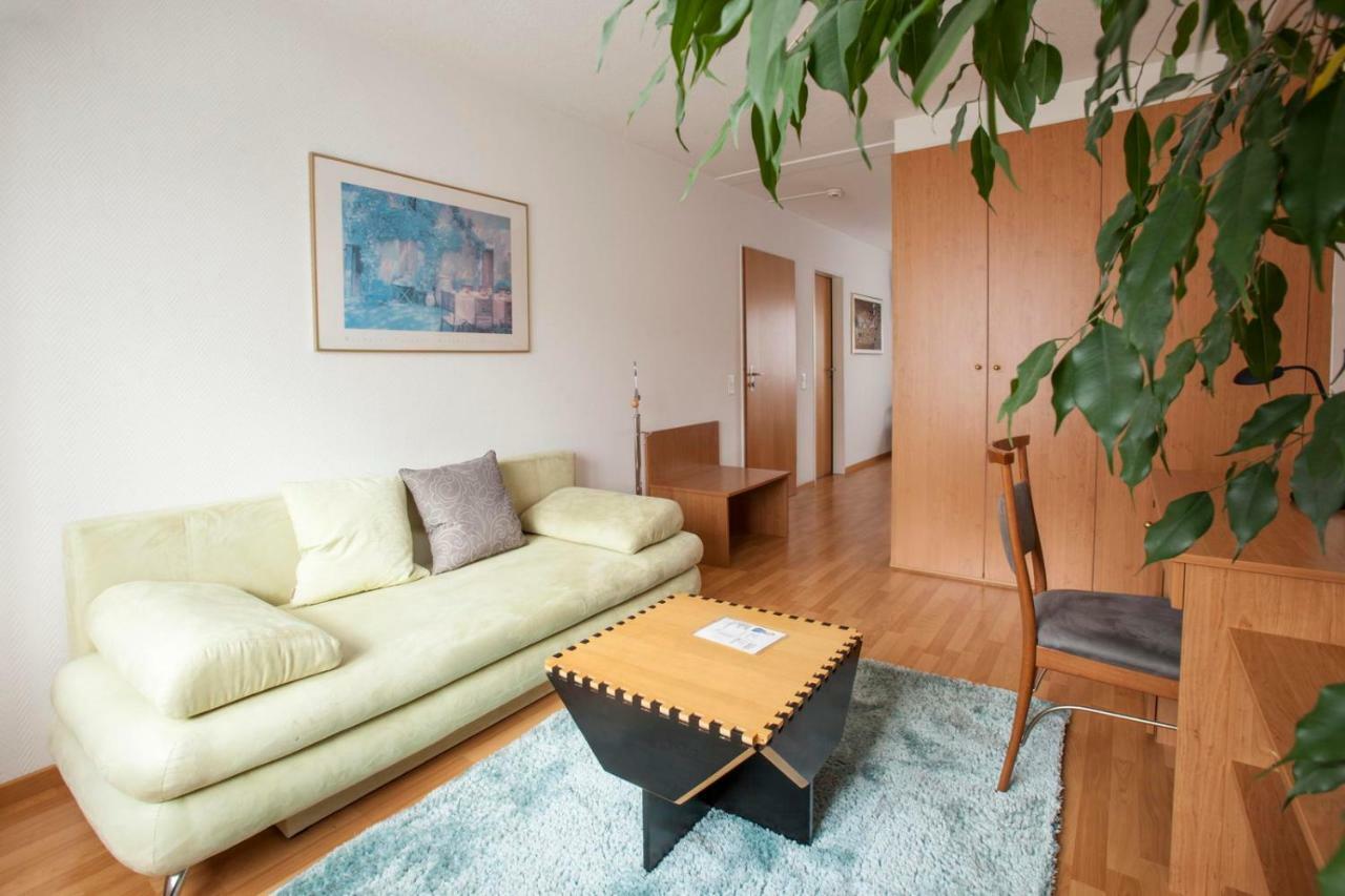 Hotel Zur Au Dällikon Buitenkant foto